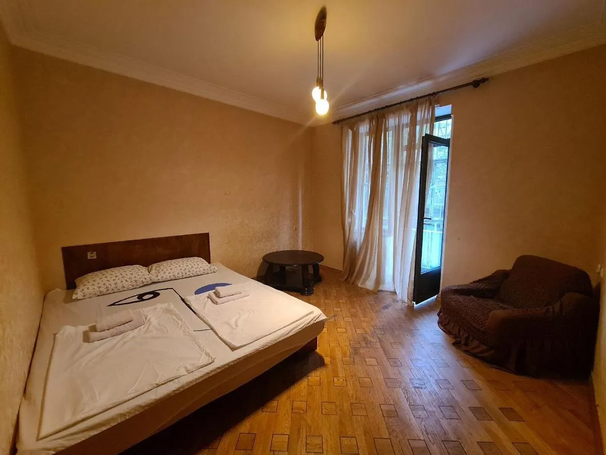 Benevo Hostel Тбилиси